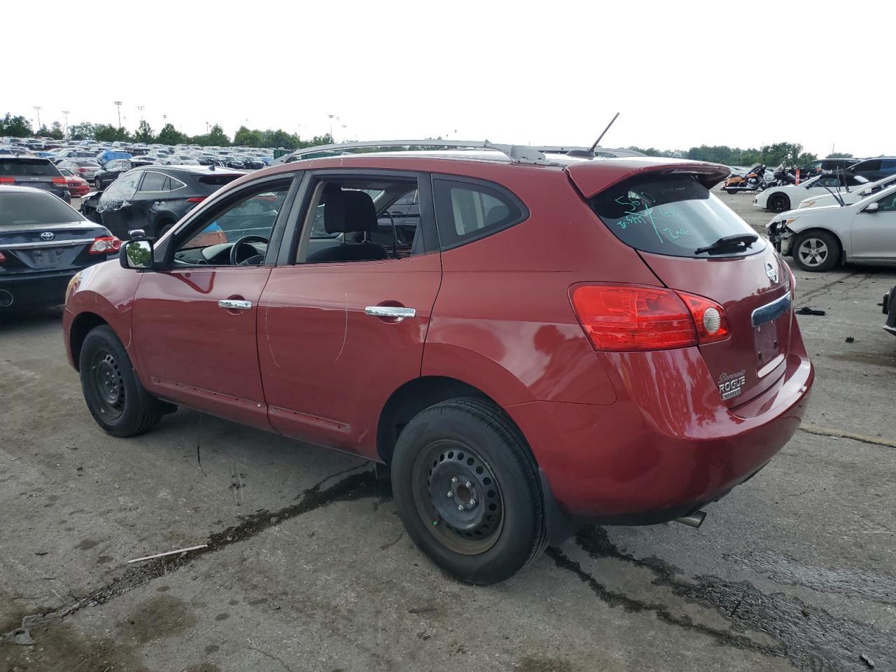 2015 Nissan Rogue Select S - Image 2