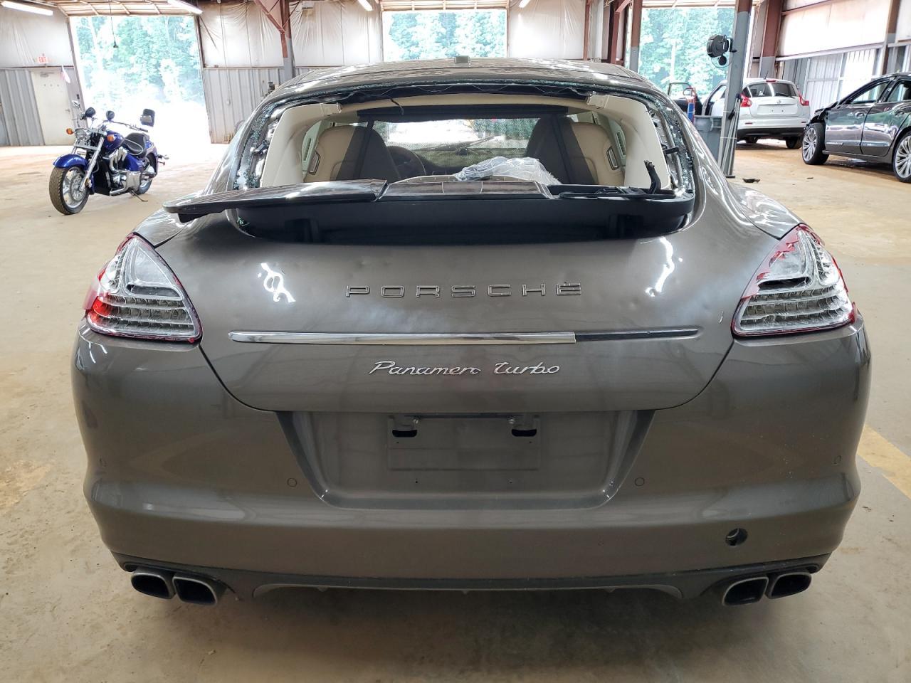 2010 Porsche Panamera Turbo - Фото 6