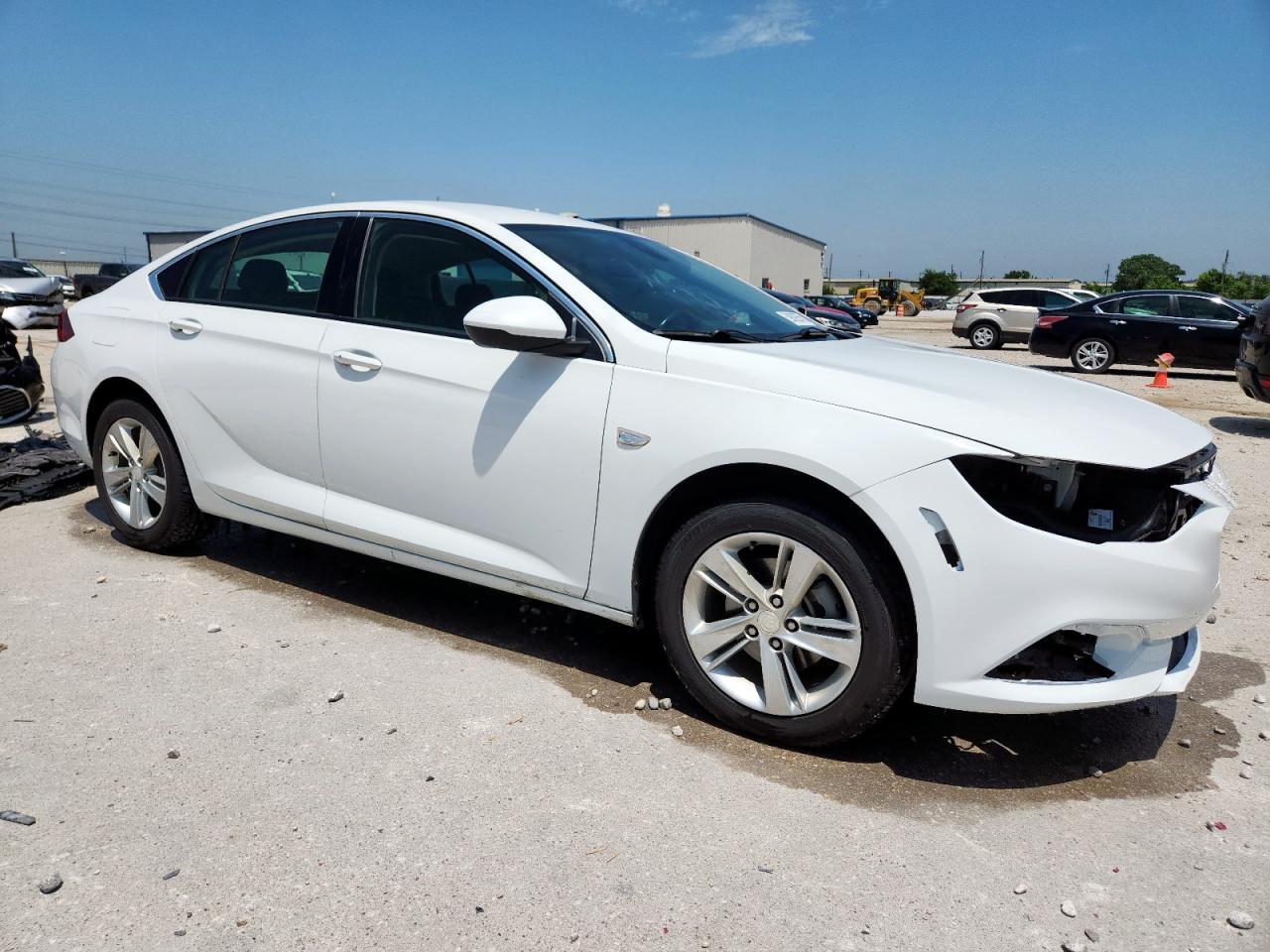 2018 Buick Regal Preferred - Image 4