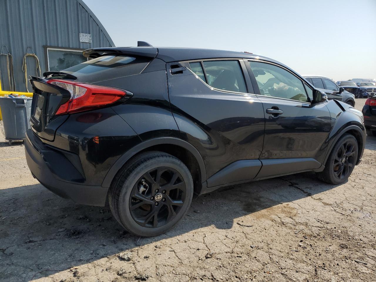 2021 Toyota C-Hr Xle - Image 3