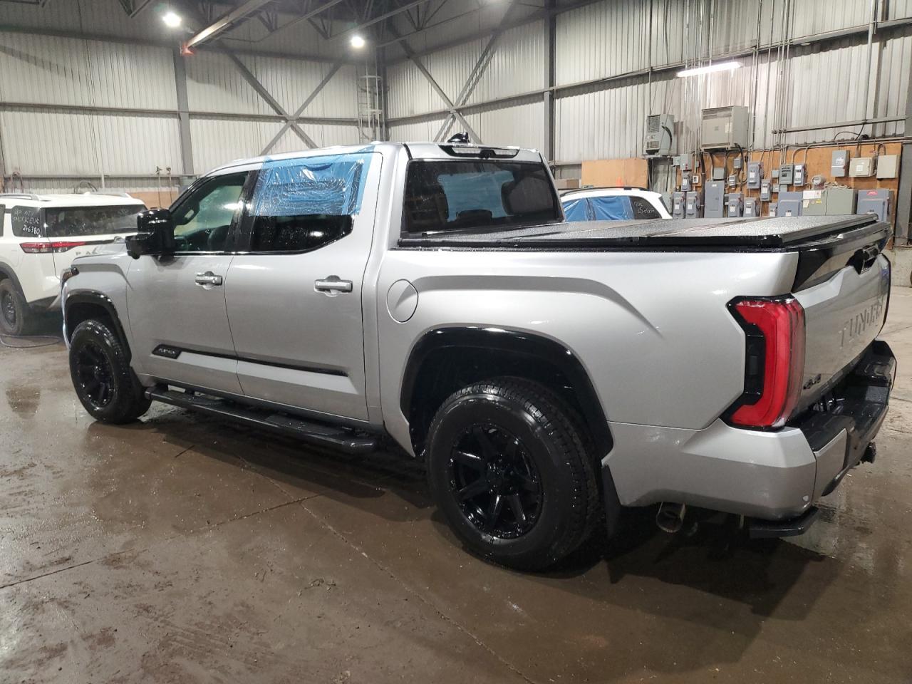 2023 Toyota Tundra Crewmax Platinum - Image 2