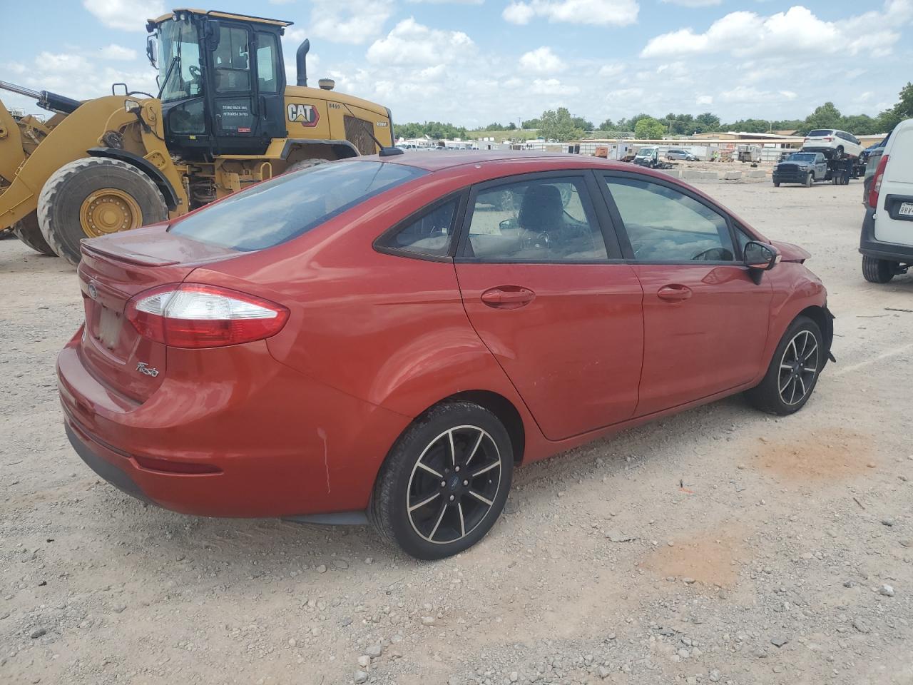 2018 Ford Fiesta Se - Фото 3