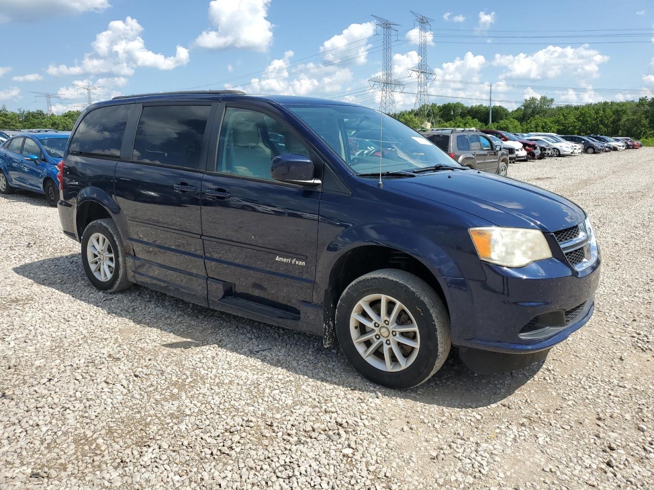 2013 Dodge Grand Caravan Sxt - Image 4
