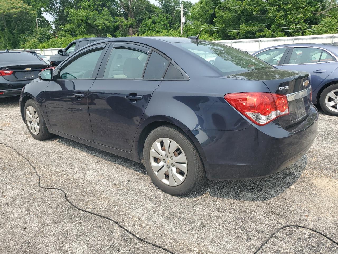 2014 Chevrolet Cruze Ls - Фото 2