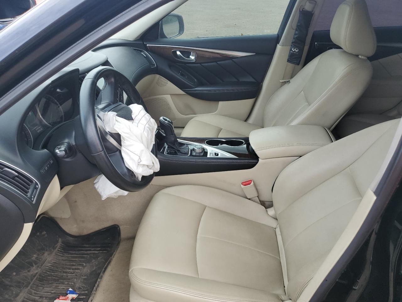 2018 Infiniti Q50 Luxe - Image 7