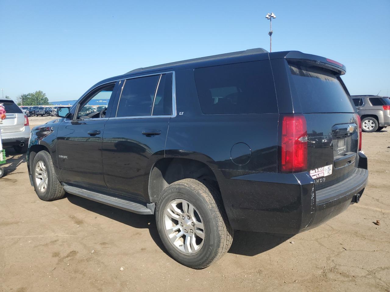 2017 Chevrolet Tahoe K1500 Lt - Фото 2