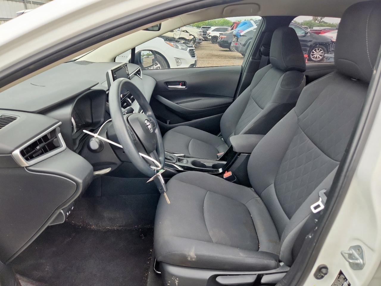 2021 Toyota Corolla Le - Фото 7