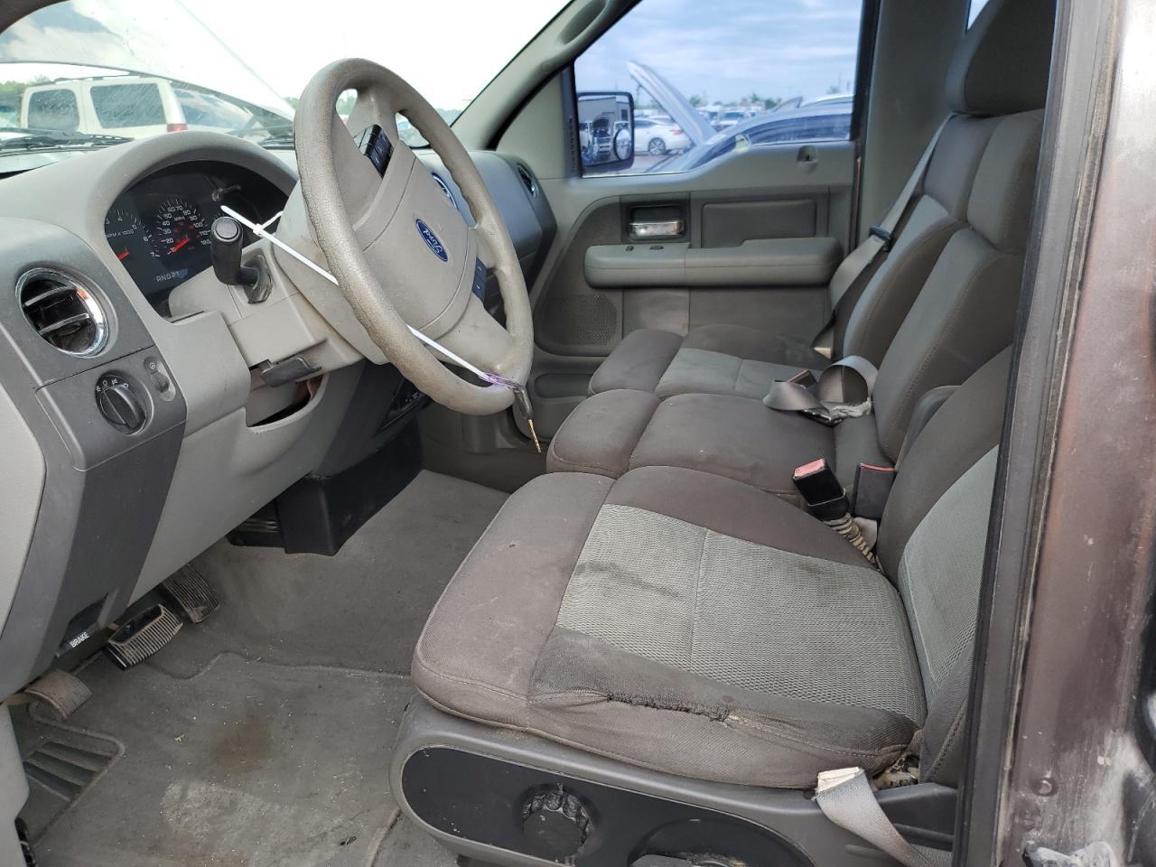 2004 Ford F150 - Image 7