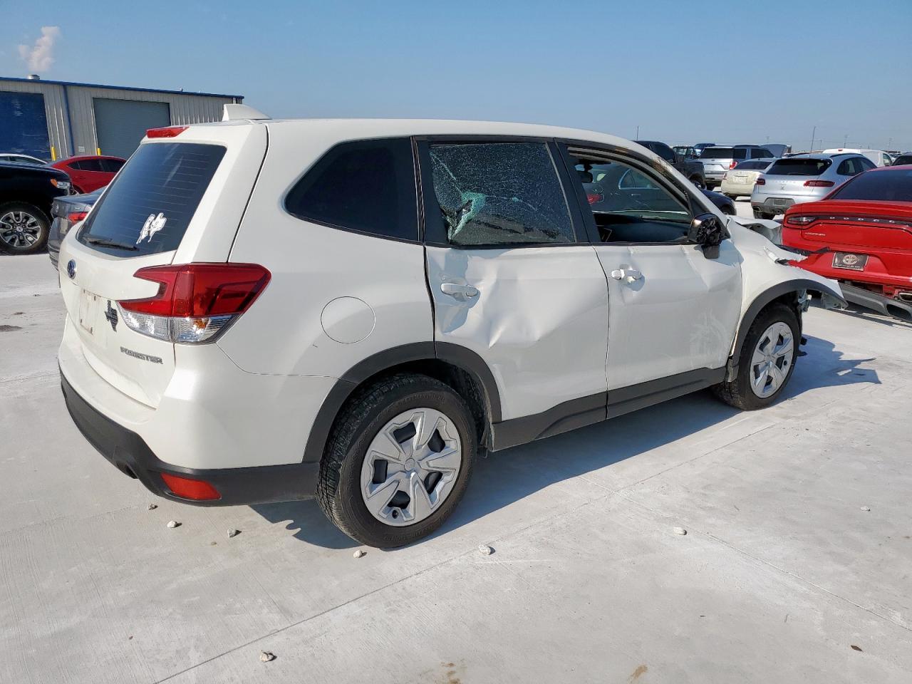 2023 Subaru Forester - Image 3