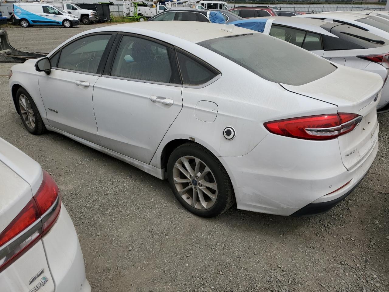 2019 Ford Fusion Se - Фото 2