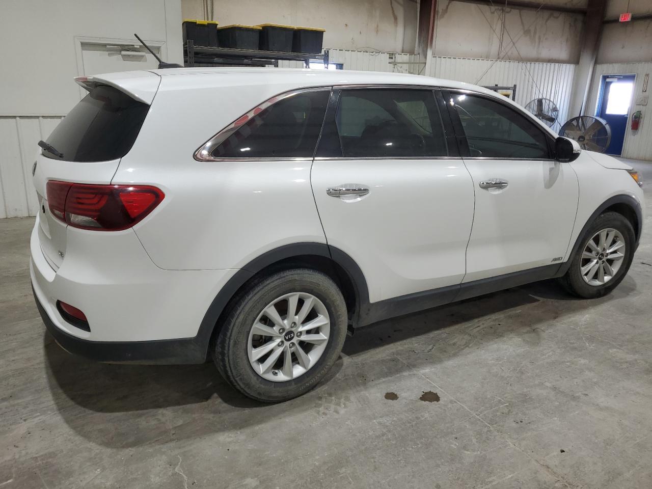 2019 Kia Sorento Lx - Фото 3