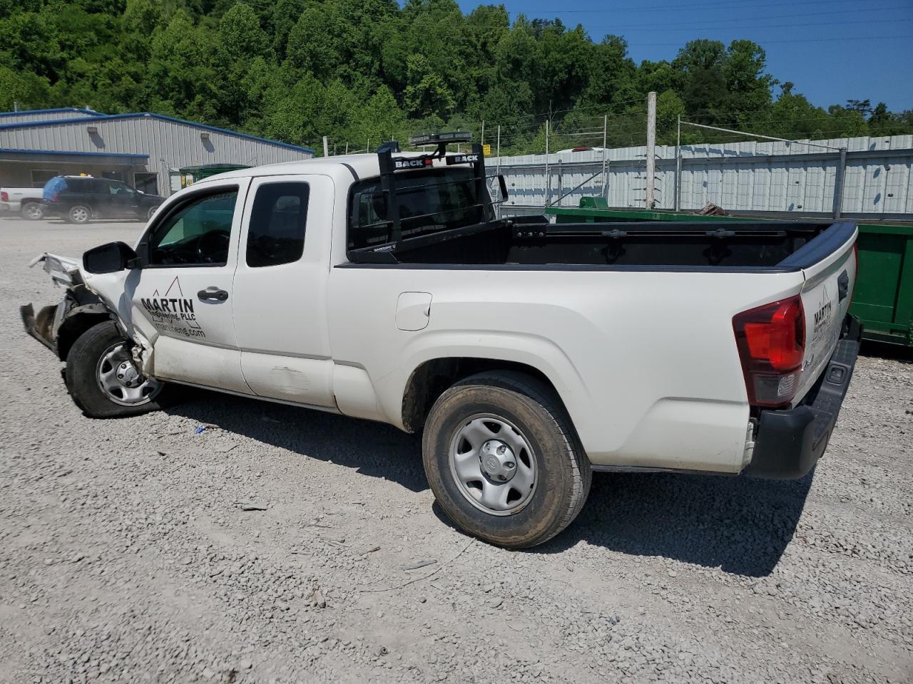 2020 Toyota Tacoma Access Cab - Image 2