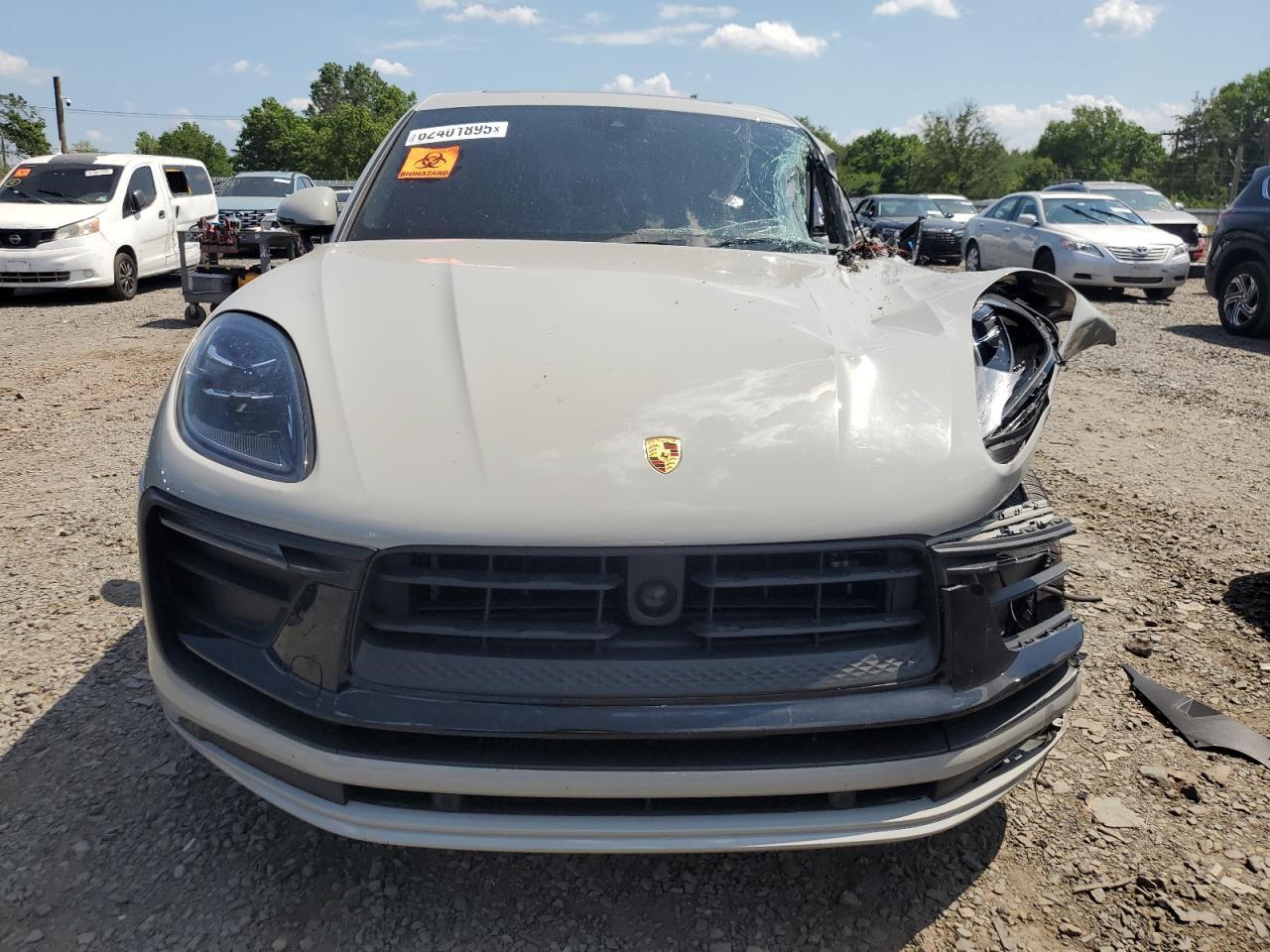 2024 Porsche Macan Base - Image 5
