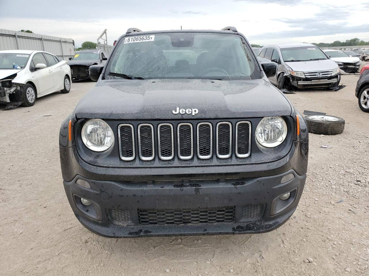 2018 Jeep Renegade Latitude - Image 5