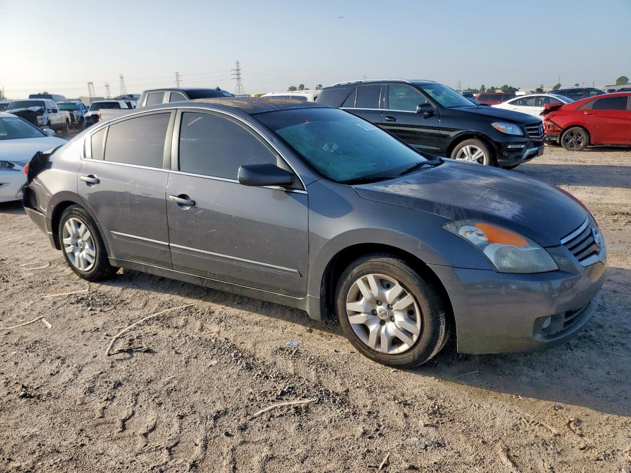 2009 Nissan Altima 2.5 - Image 4