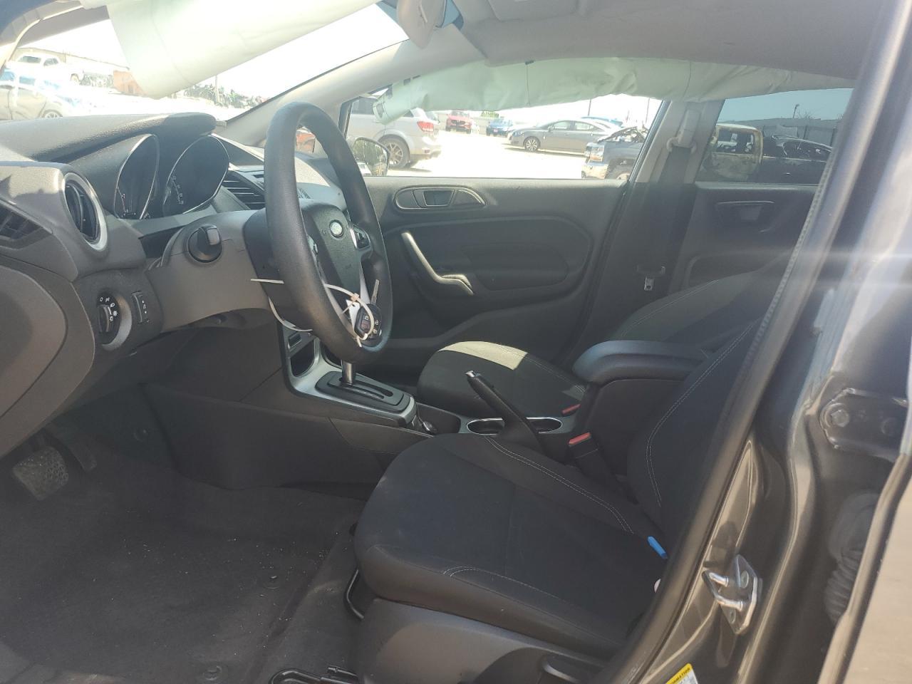 2019 Ford Fiesta Se - Фото 7