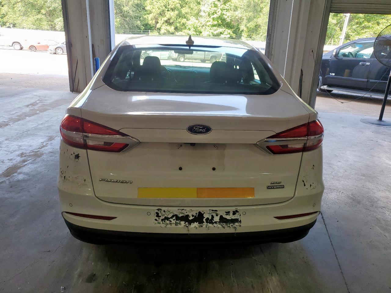 2020 Ford Fusion Se - Image 6