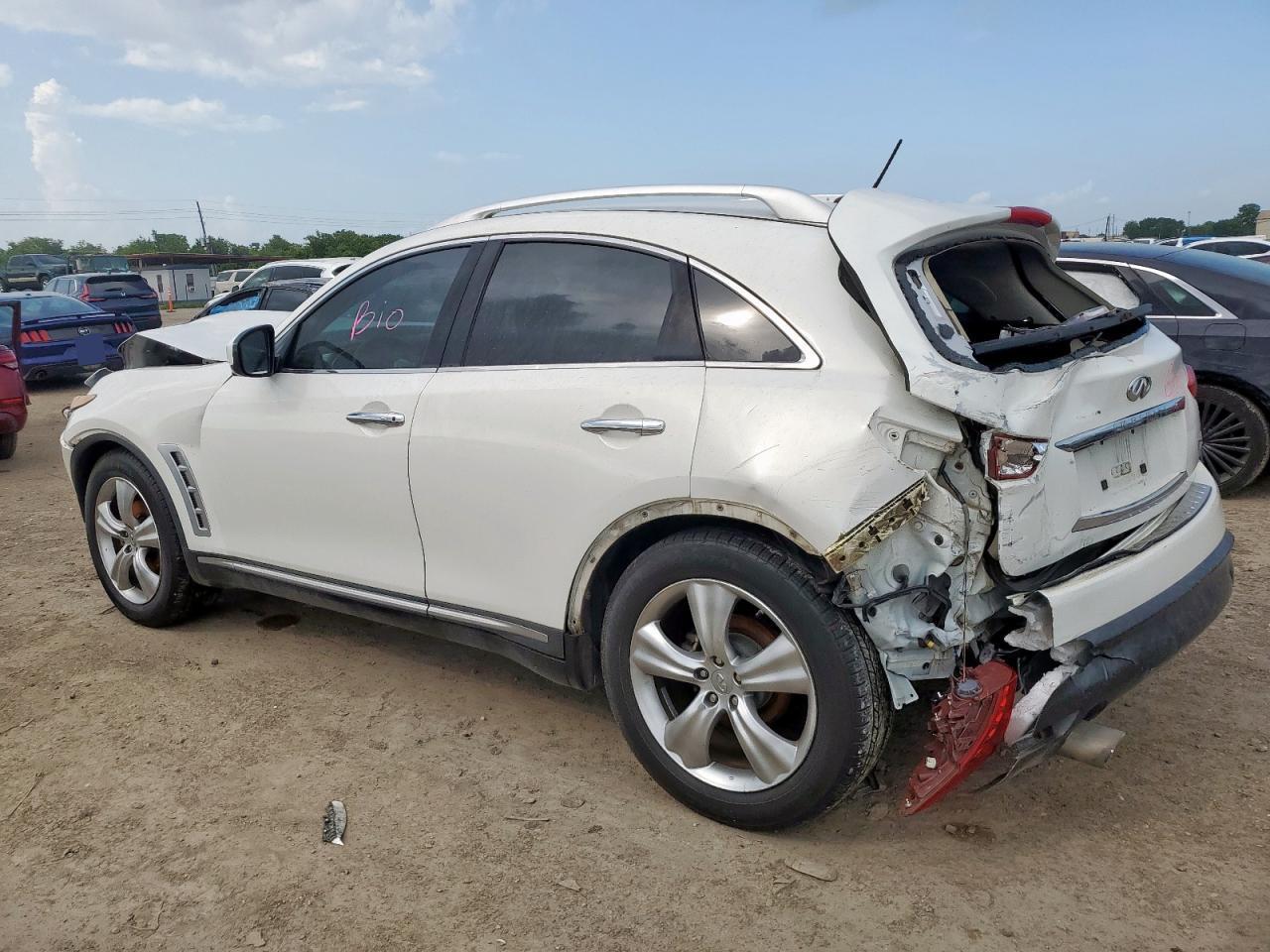 2009 Infiniti Fx35 - Image 2