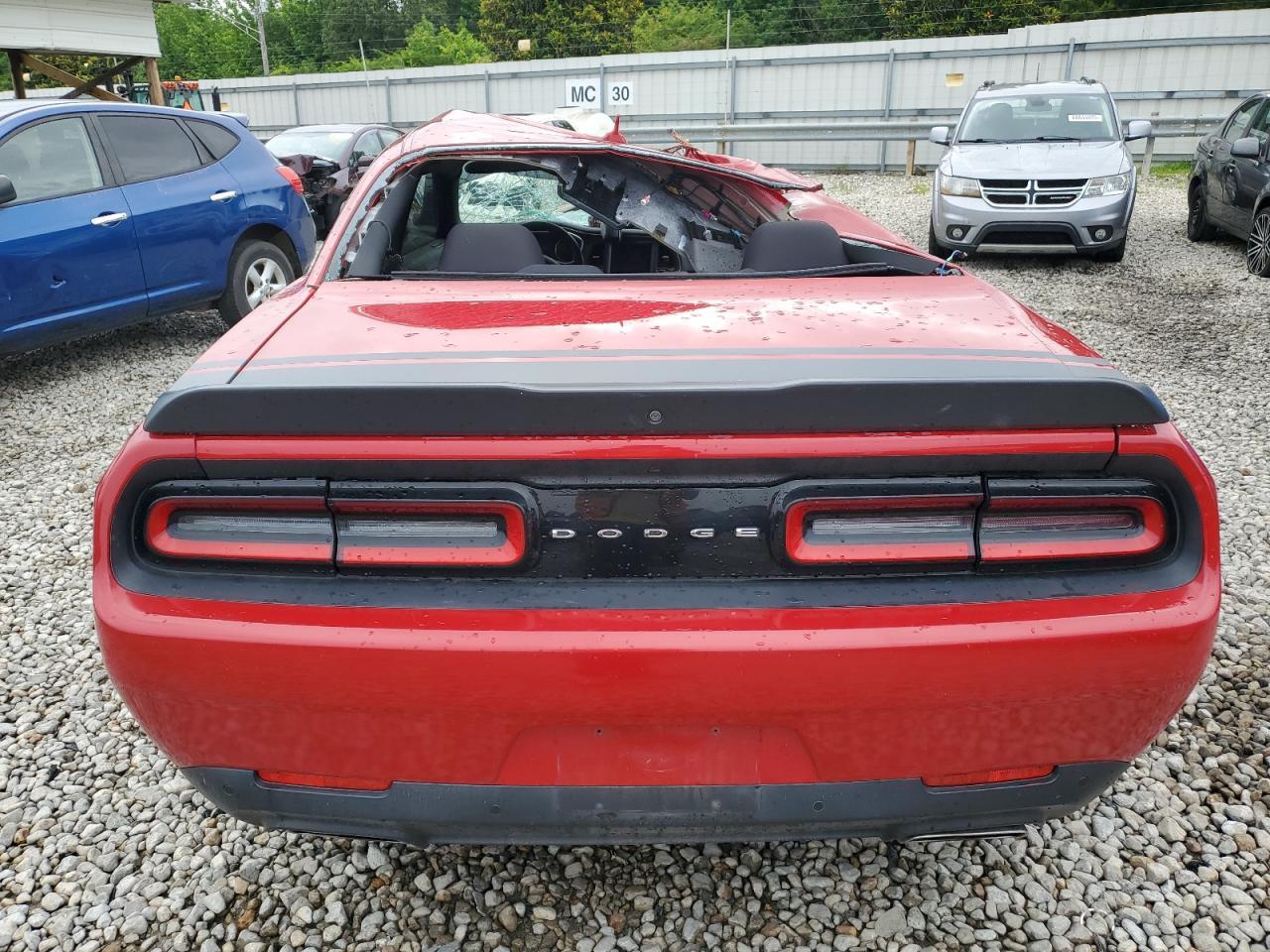 2018 Dodge Challenger R - Image 6