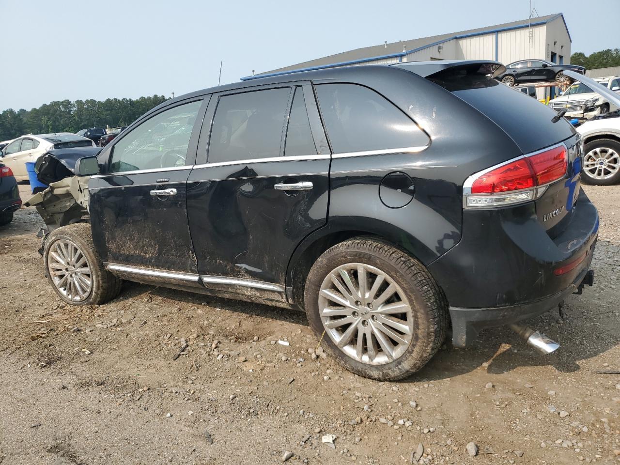 2011 Lincoln Mkx - Image 2