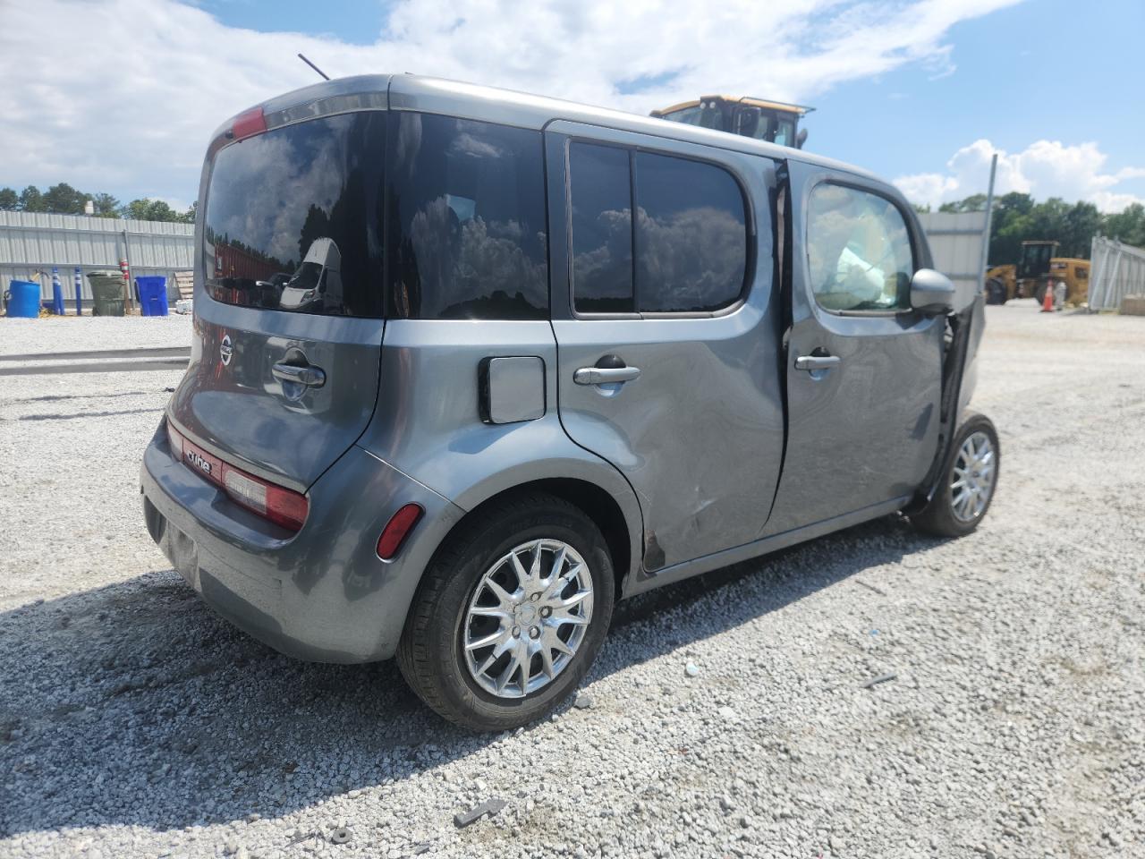 2011 Nissan Cube Base - Фото 3