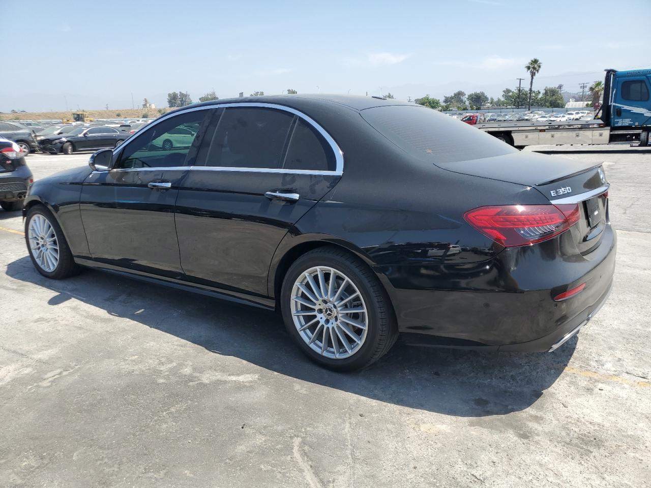 2022 Mercedes-Benz E 350 - Image 2