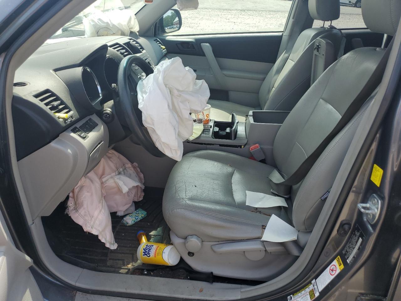 2011 Toyota Highlander Base - Фото 7