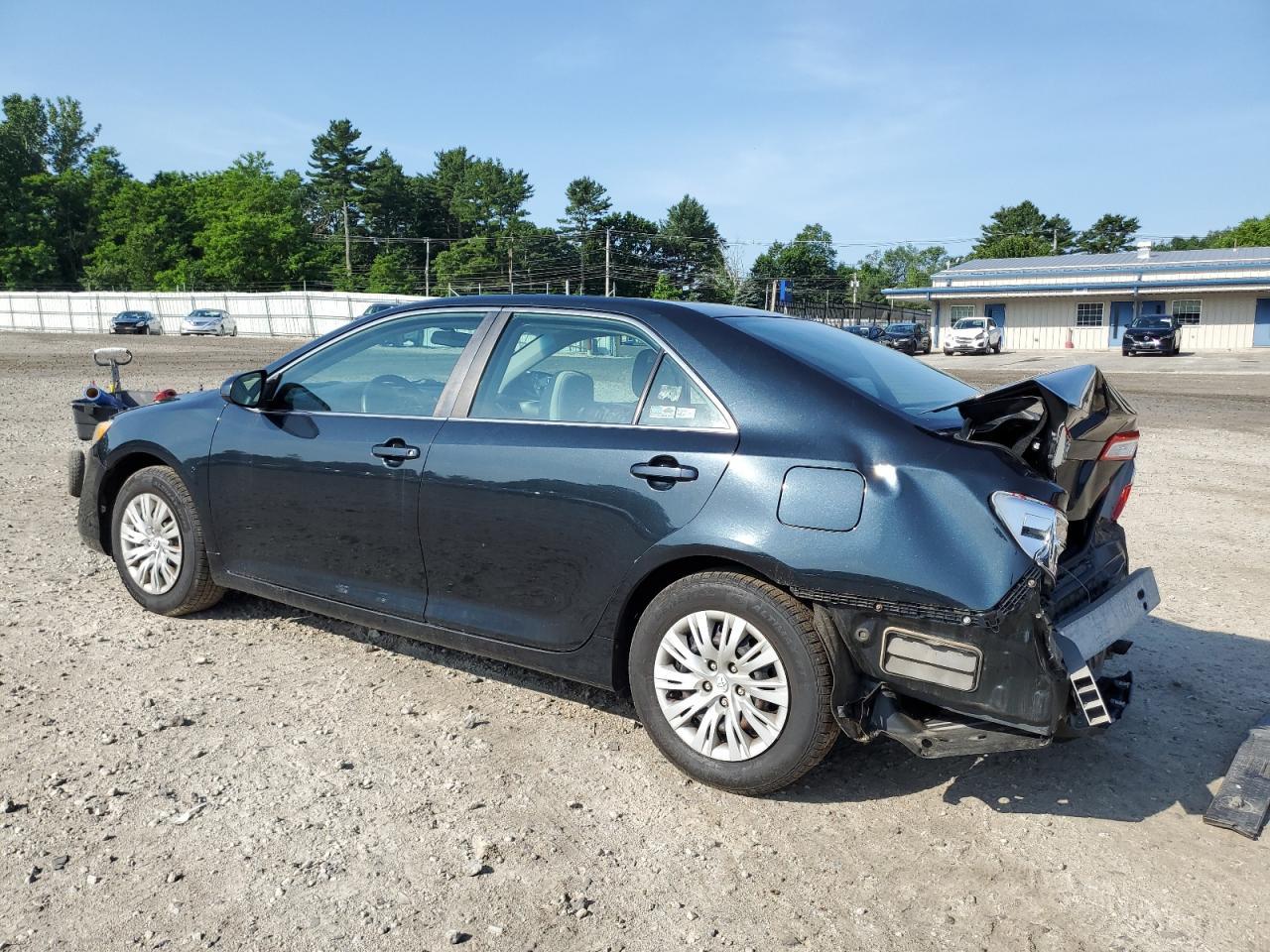 2012 Toyota Camry L - Image 2