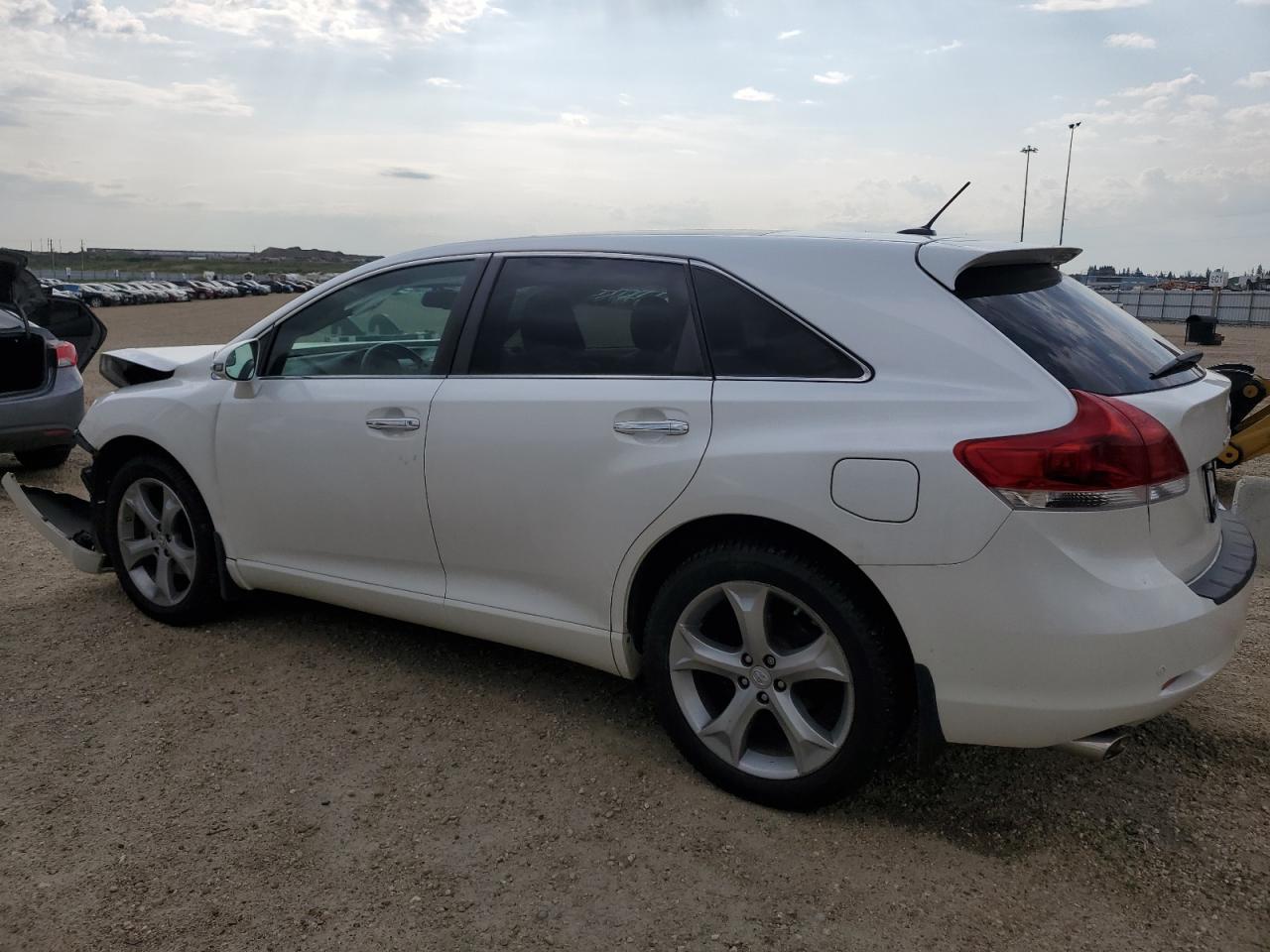 2015 Toyota Venza Le - Фото 2