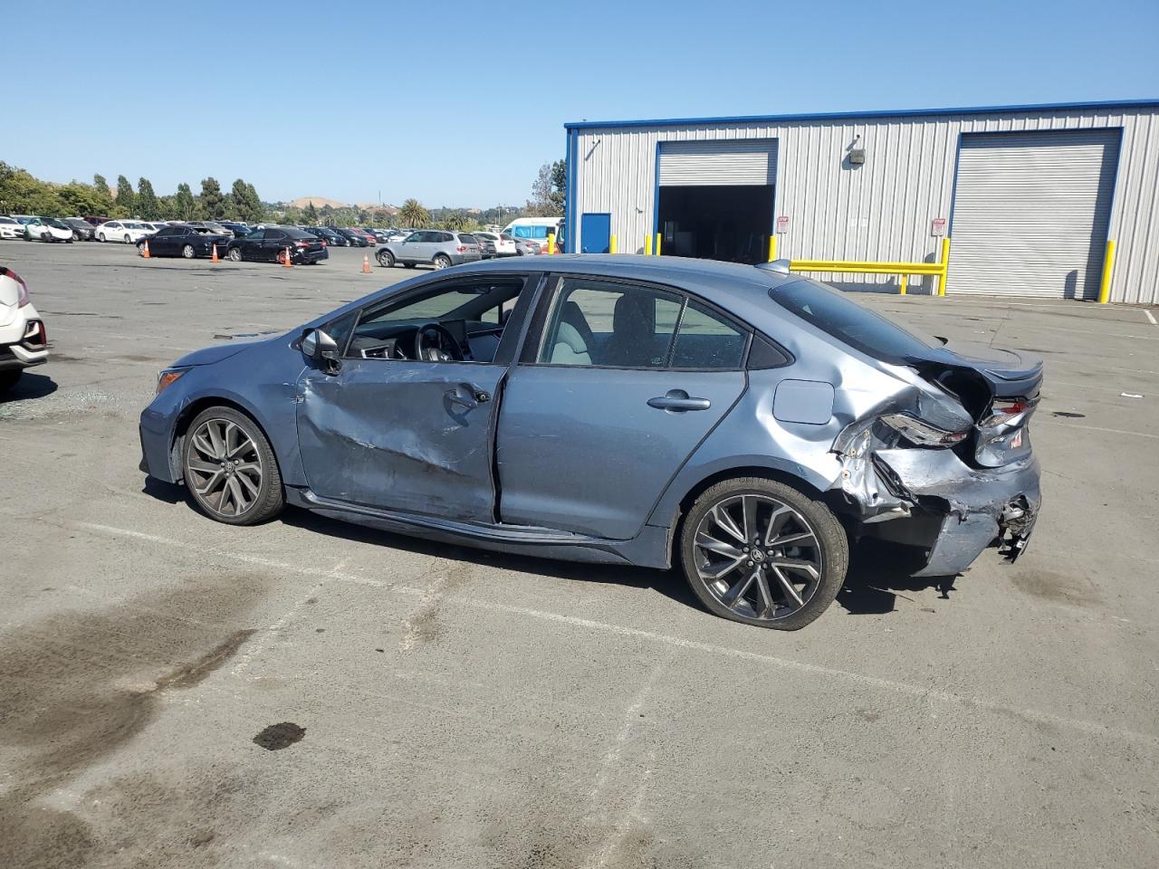 2020 Toyota Corolla Se - Фото 2