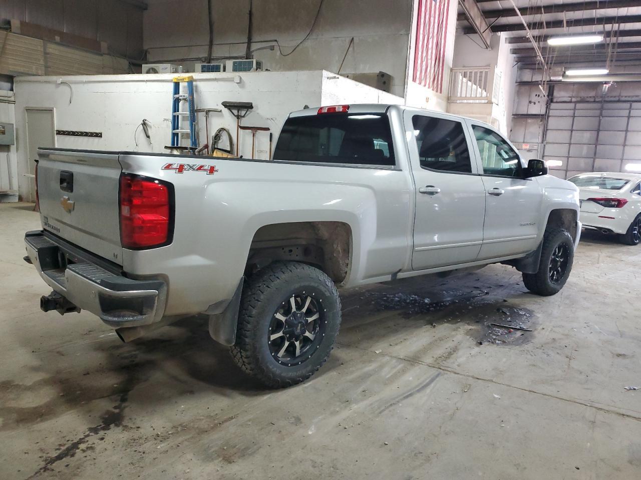 2017 Chevrolet Silverado K2500 Heavy Duty Lt - Фото 3