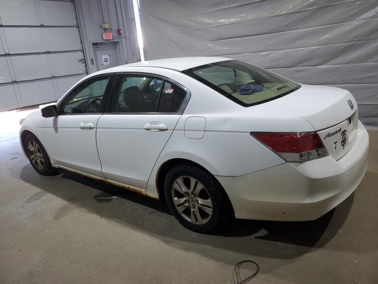 2010 Honda Accord Lxp - Фото 2