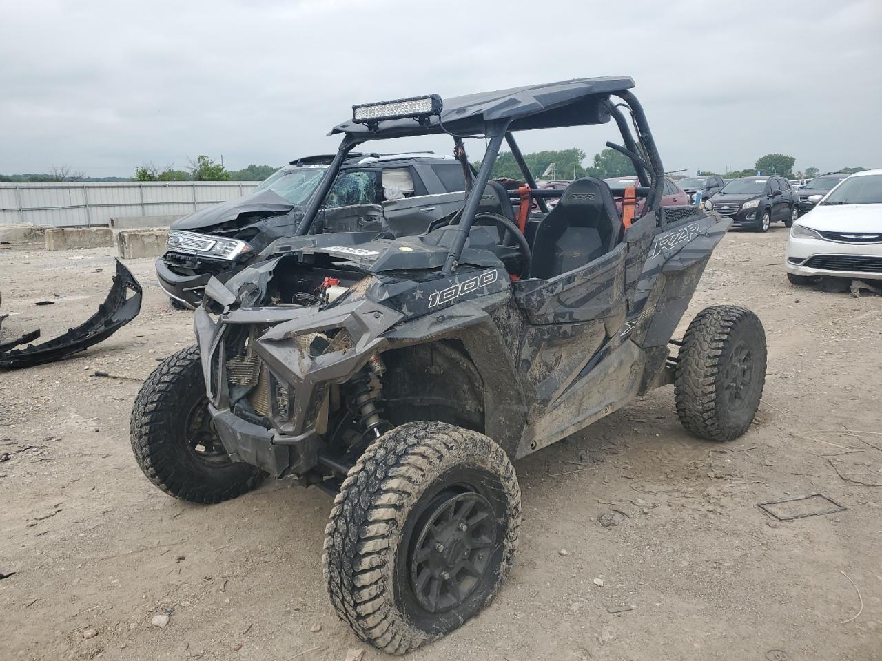 2020 Polaris Rzr Xp 1000 - Фото 2