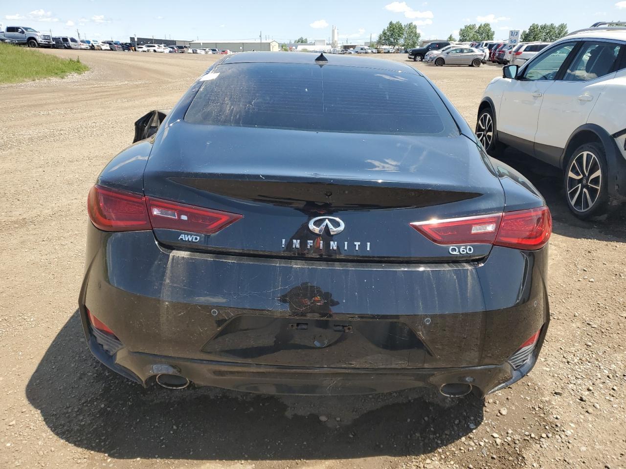 2017 Infiniti Q60 Premium - Image 6
