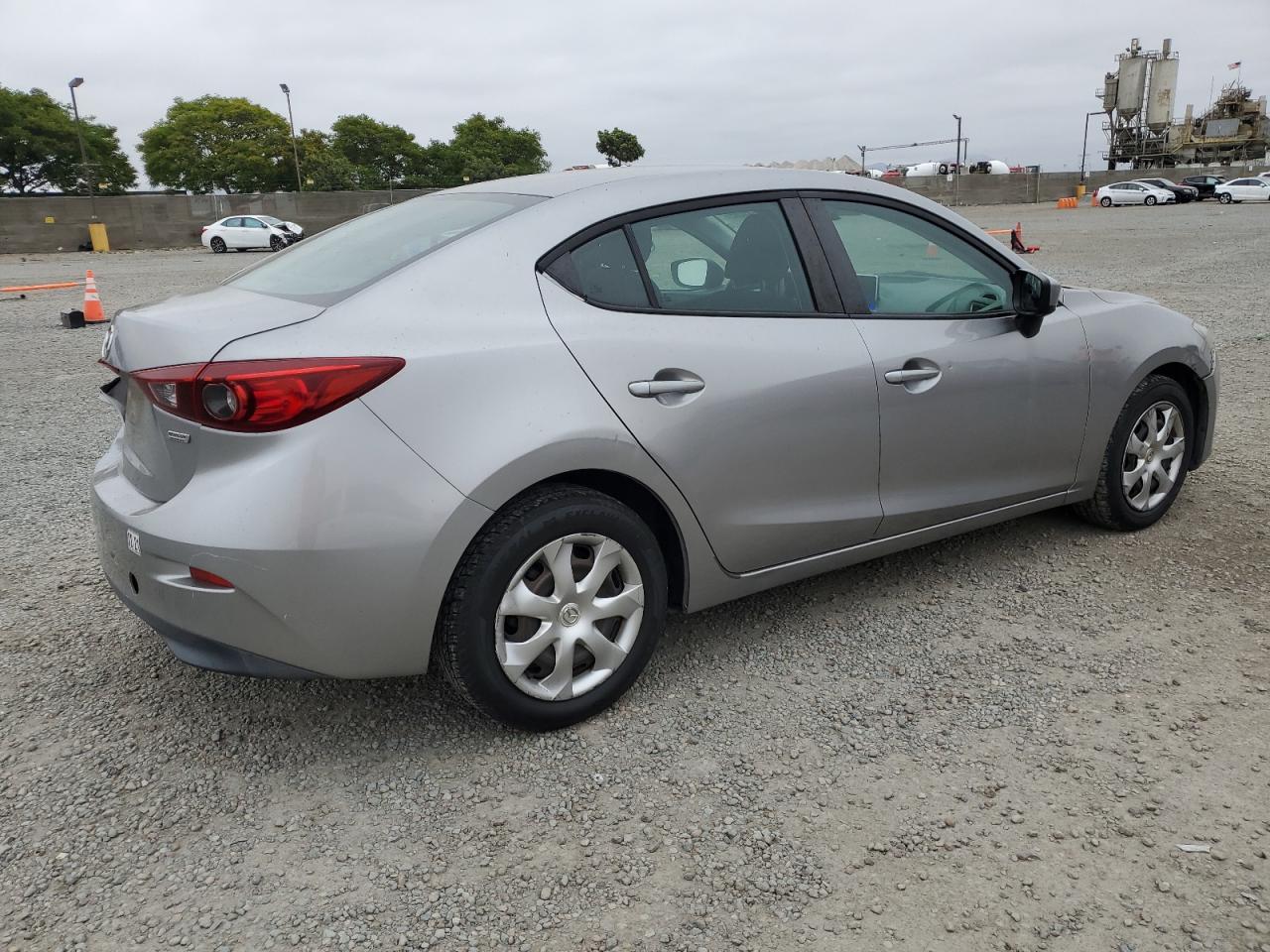 2015 Mazda 3 Sport - Фото 3