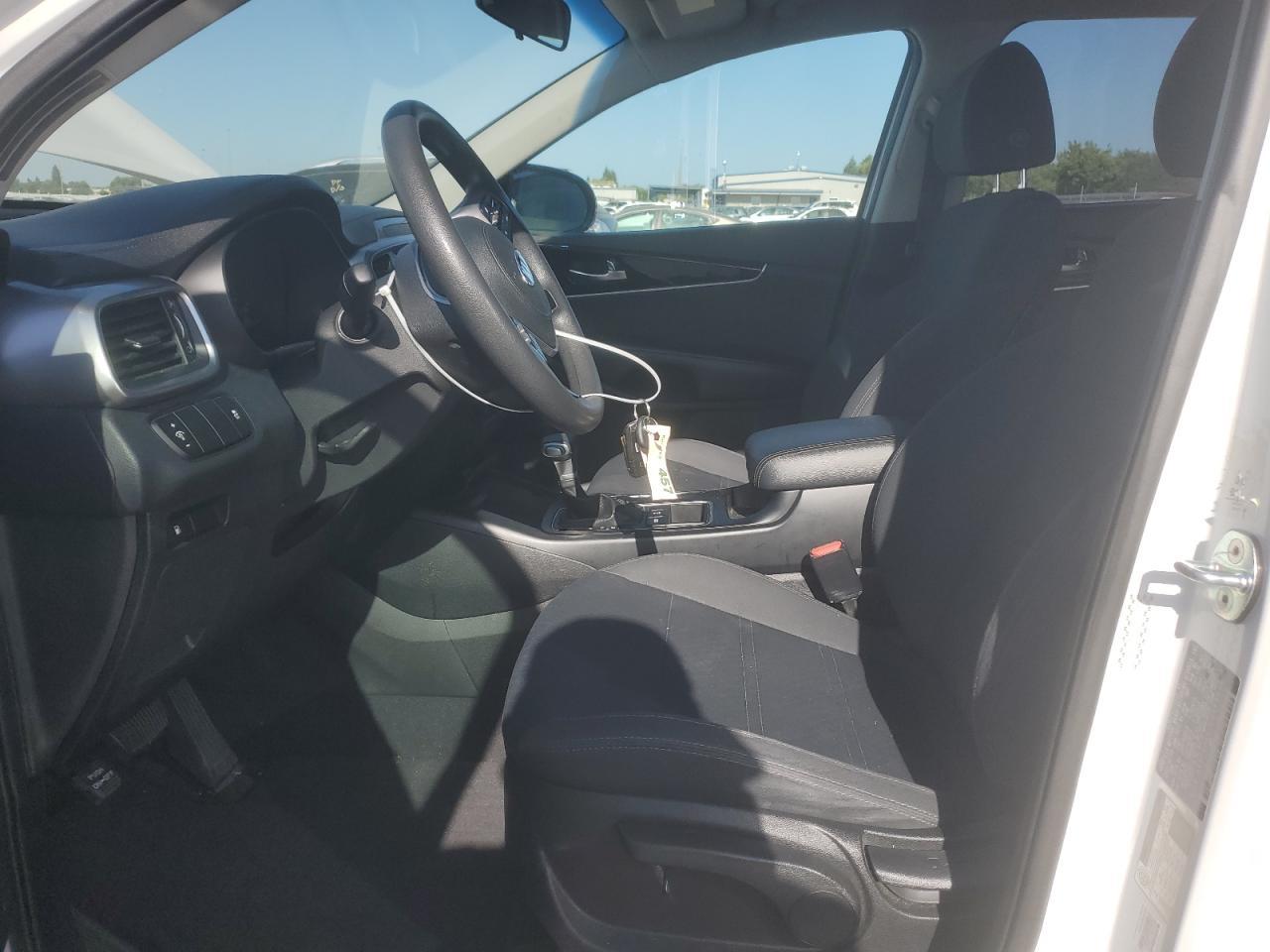 2020 Kia Sorento S - Image 7