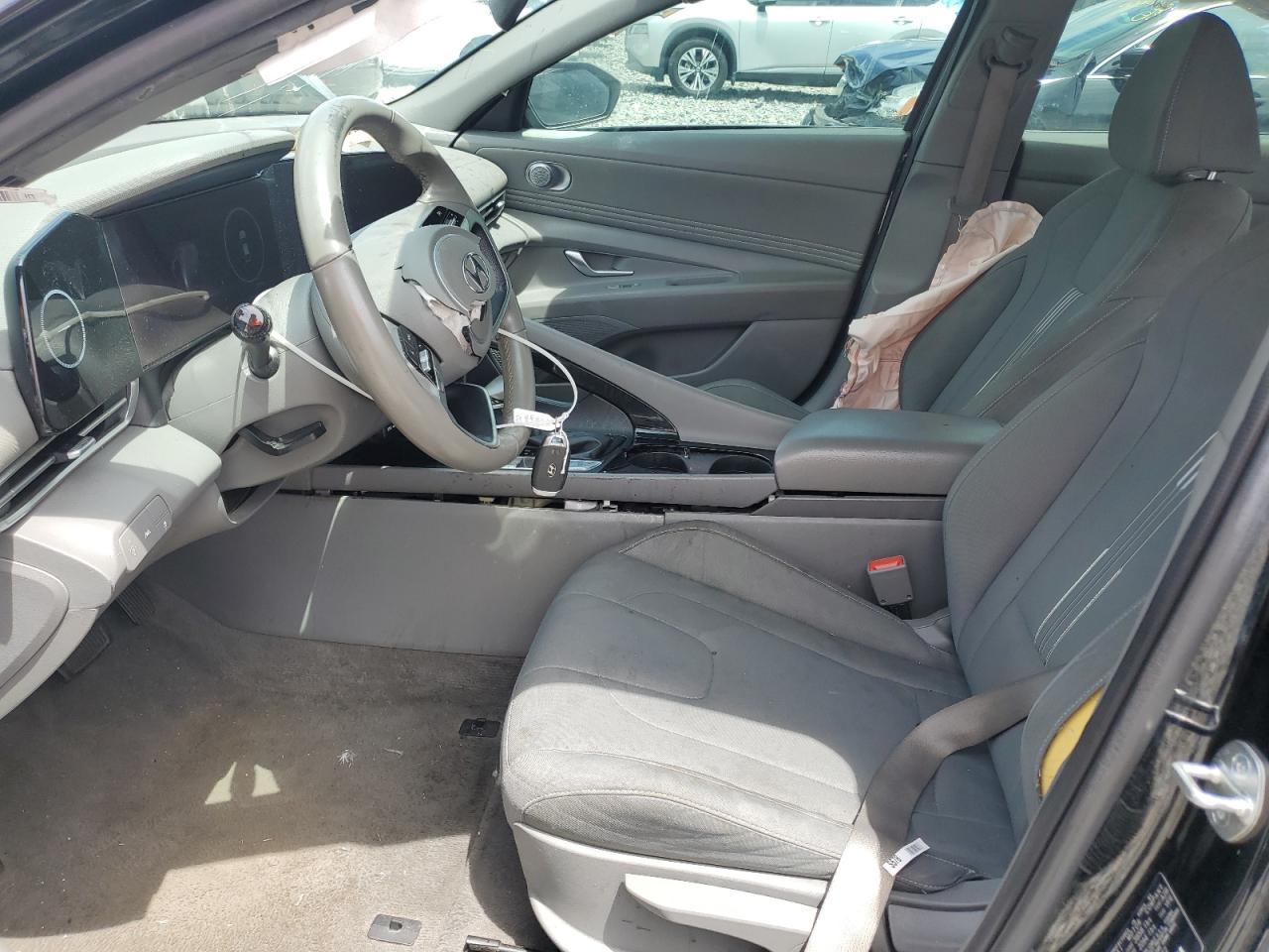 2023 Hyundai Elantra Sel - Фото 7