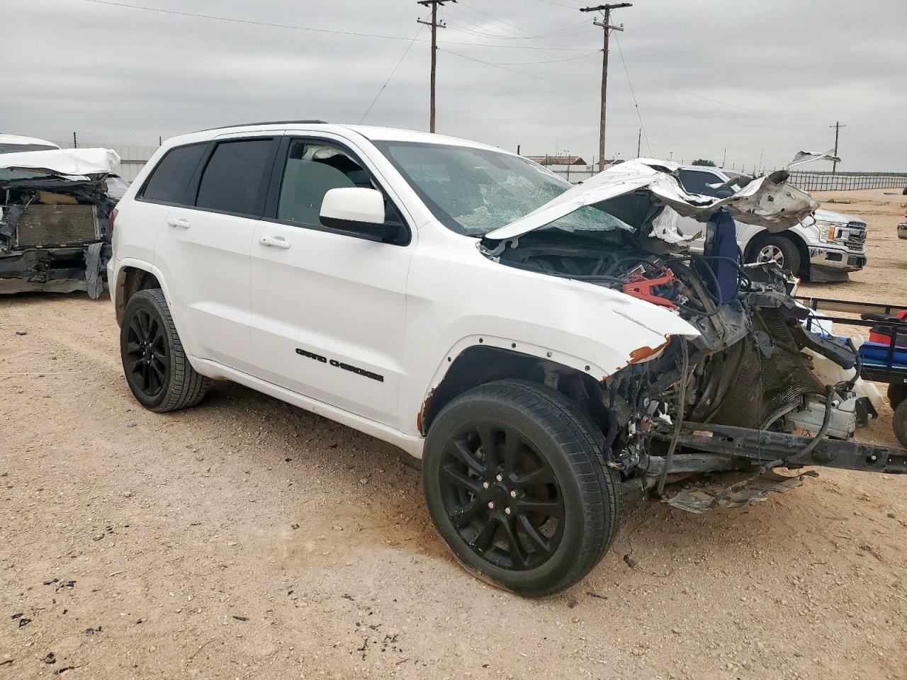 2017 Jeep Grand Cherokee Laredo - Фото 4