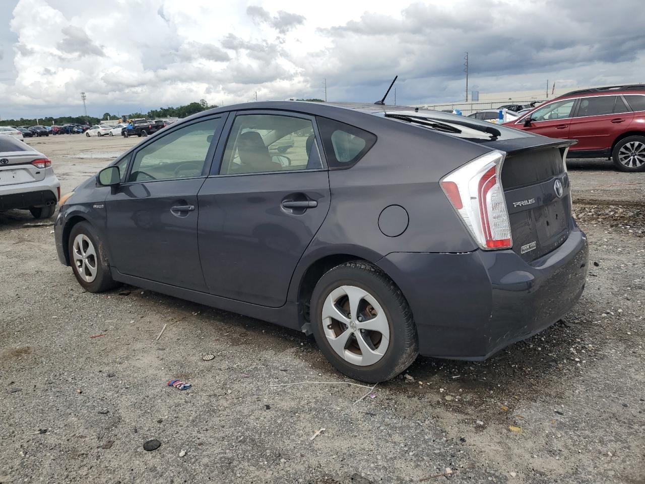 2012 Toyota Prius - Фото 2