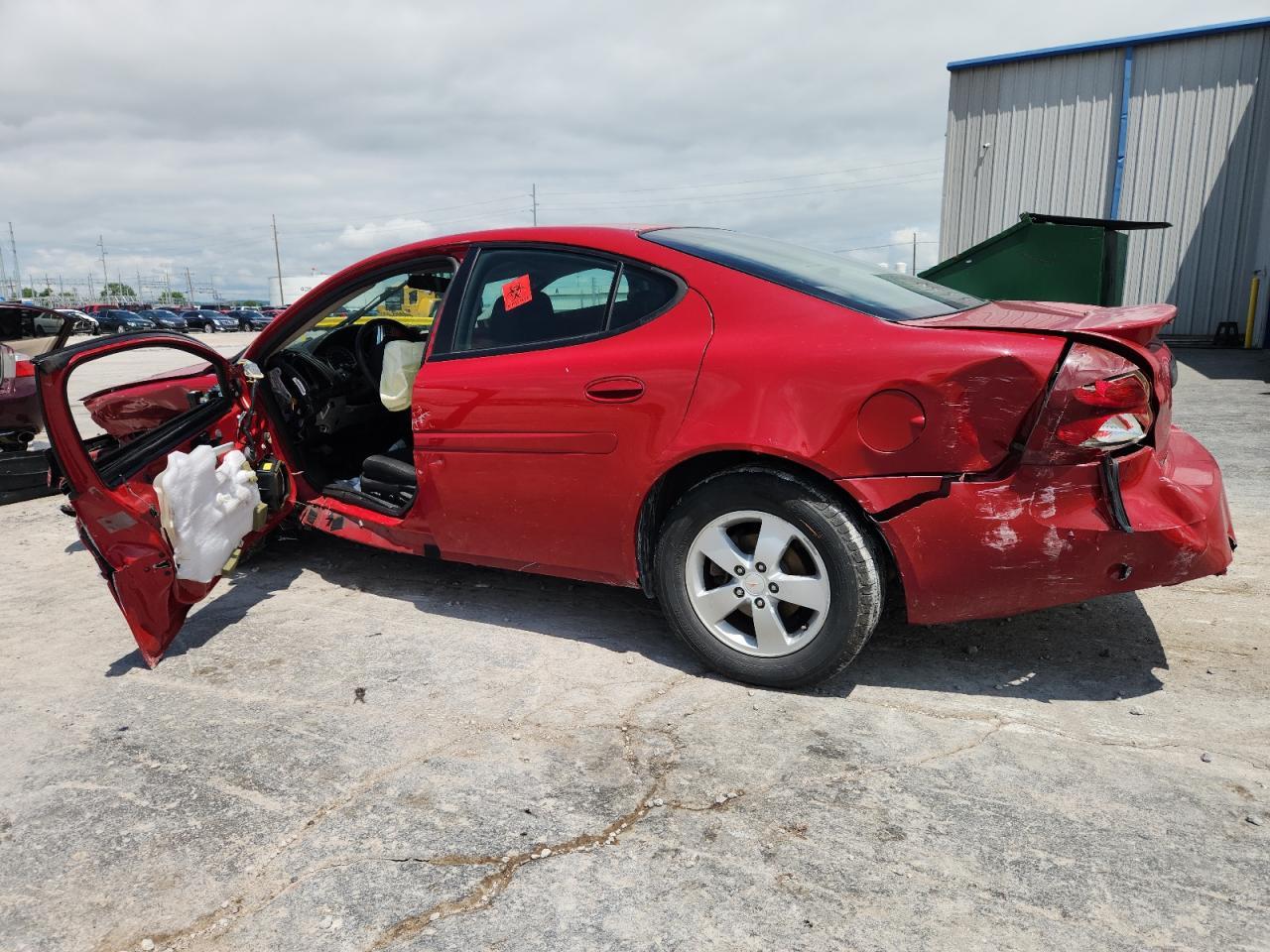 2007 Pontiac Grand Prix - Фото 2