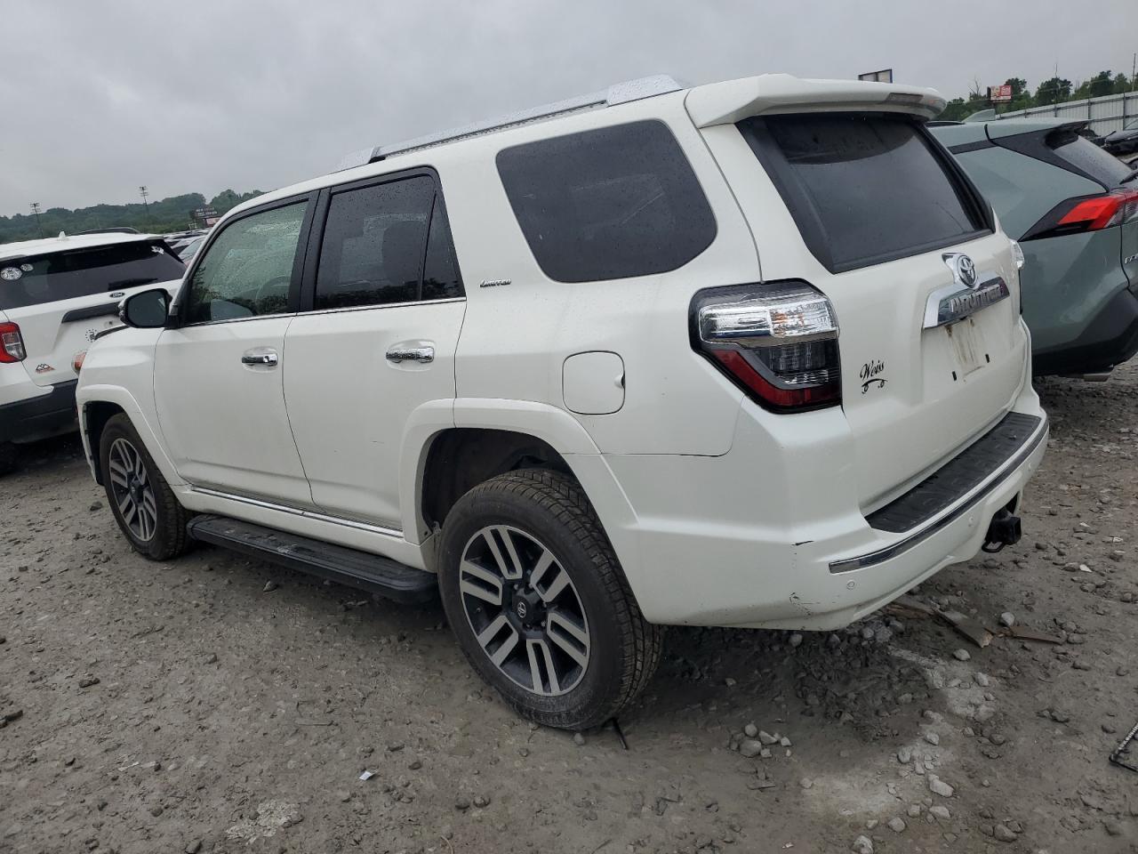 2019 Toyota 4Runner Sr5/Sr5 Premium - Фото 2
