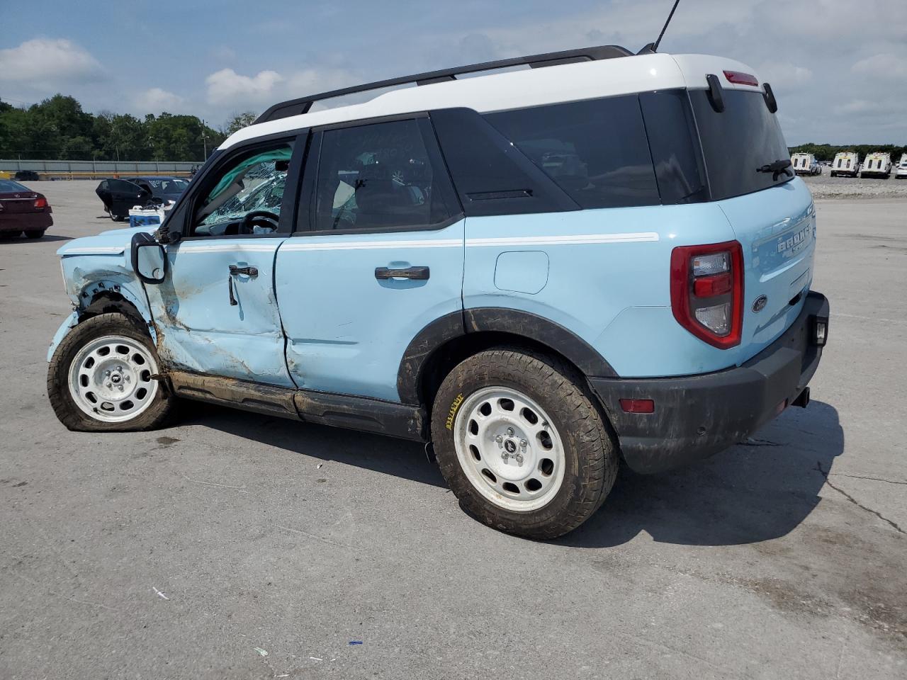 2024 Ford Bronco Sport Heritage - Фото 2