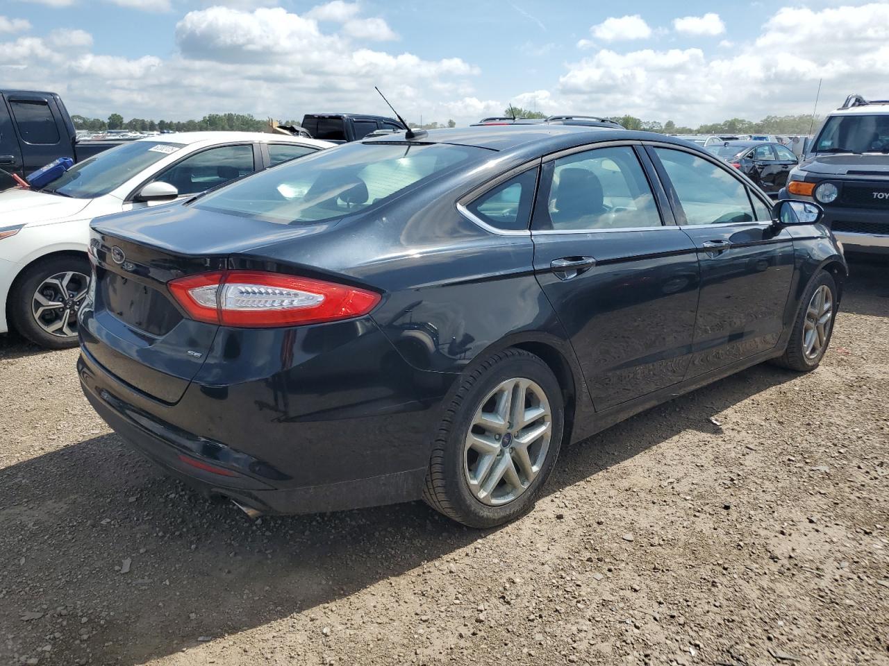 2016 Ford Fusion Se - Image 3