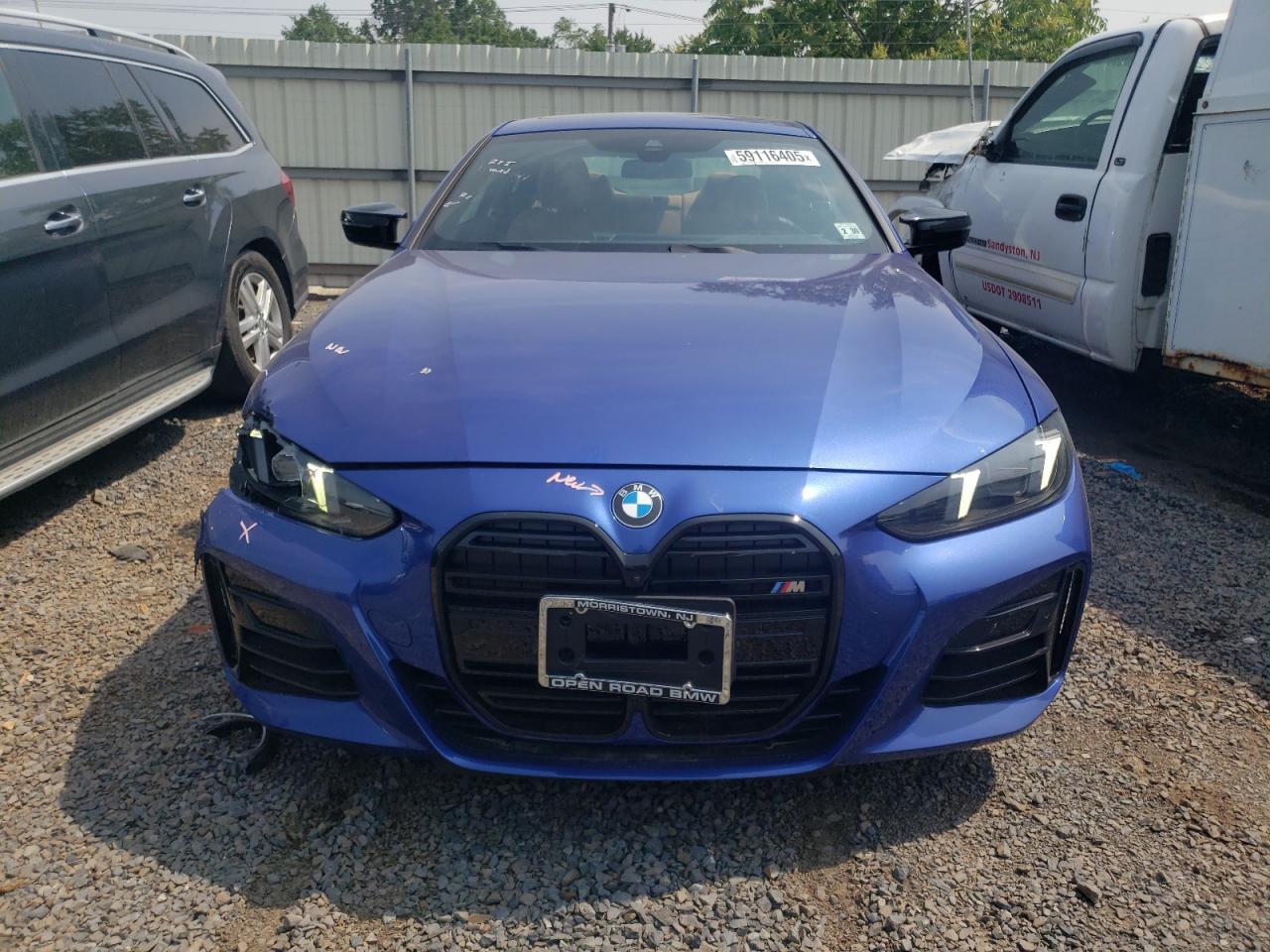 2025 BMW M440Xi - Фото 5