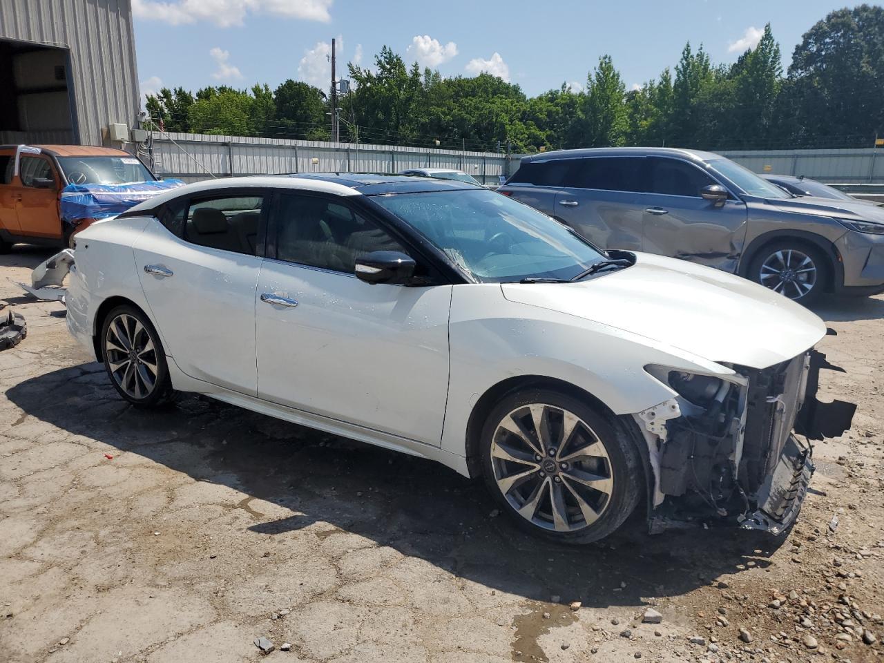 2023 Nissan Maxima Platinum - Фото 4