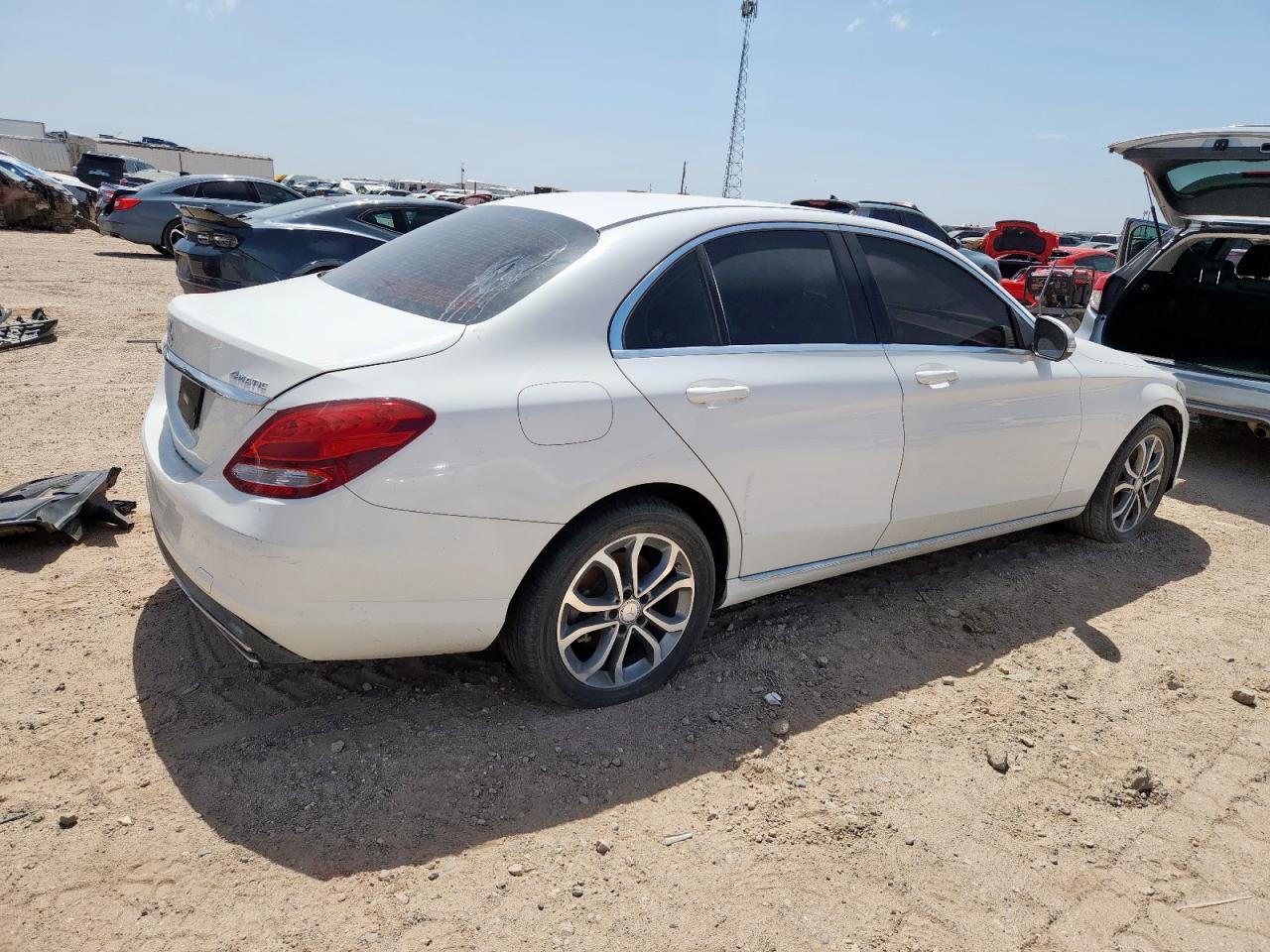 2015 Mercedes-Benz C 300 4Matic - Фото 3