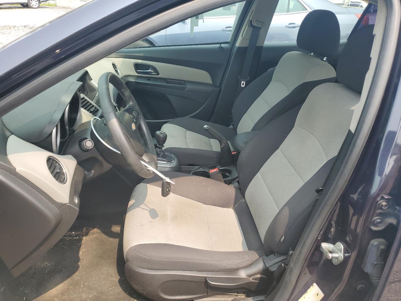 2014 Chevrolet Cruze Ls - Фото 7