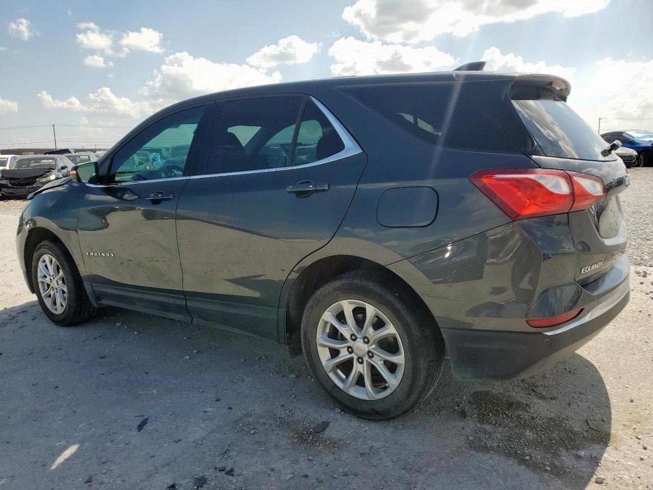 2018 Chevrolet Equinox Lt - Фото 2