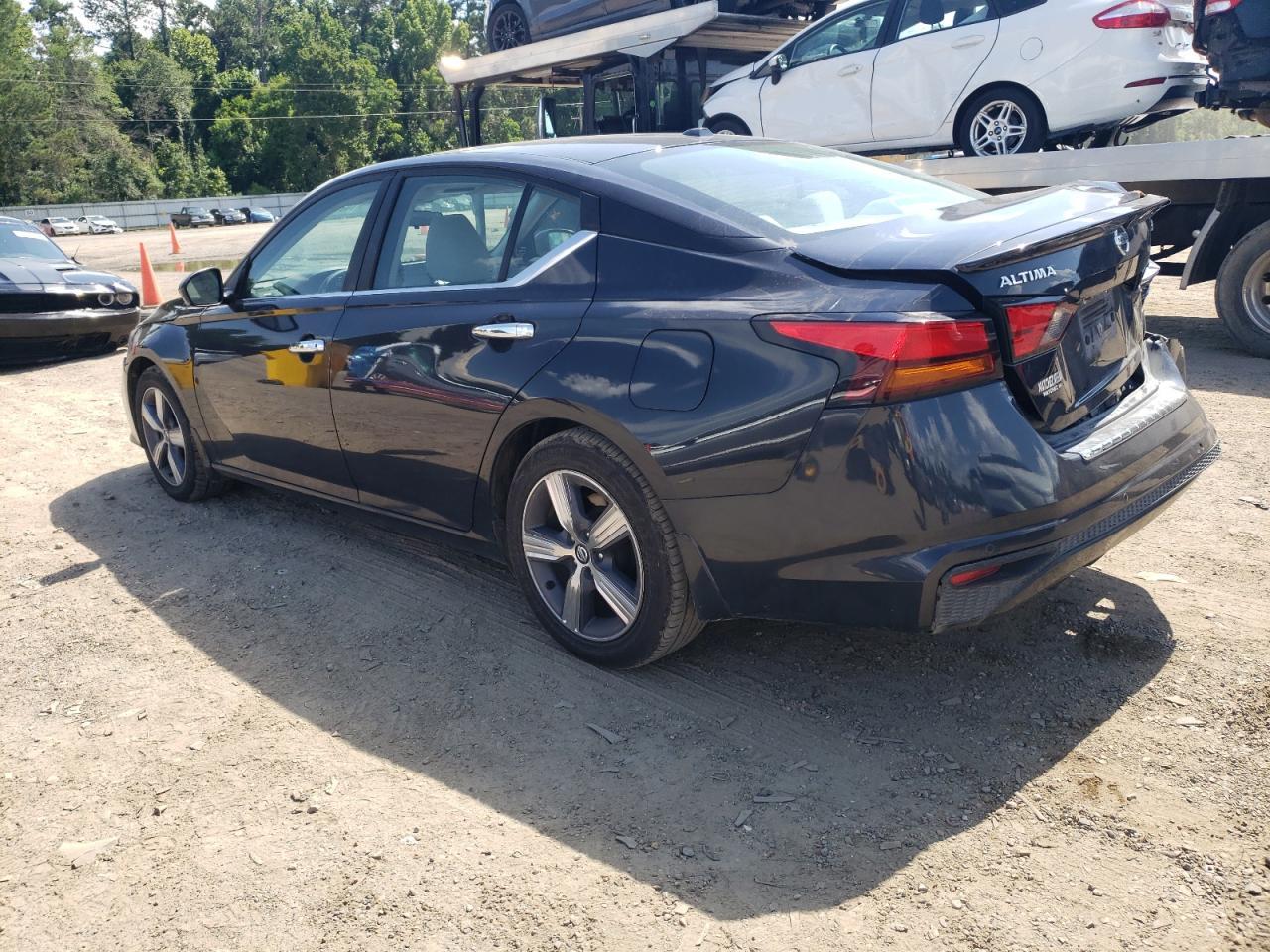 2021 Niss Altima Sv - Фото 2