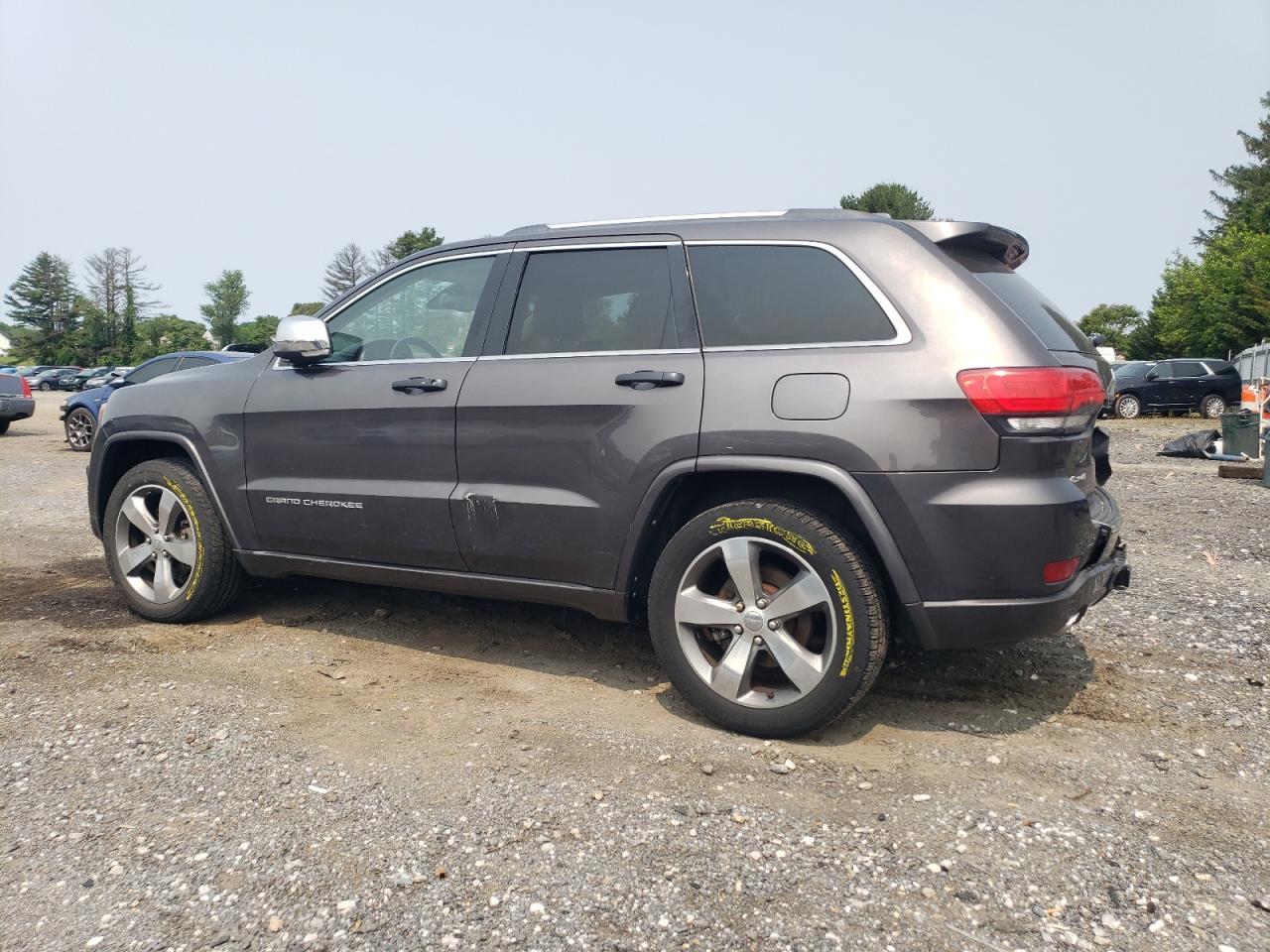 2014 Jeep Grand Cherokee Overland - Image 2